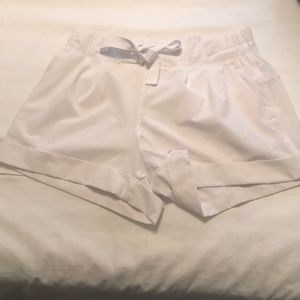 White Lululemon Hybrid Shorts Size 6